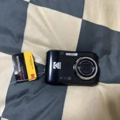 Kodak PIXPRO コダック fz55 シルバー SDカード、カメラケース - メルカリ