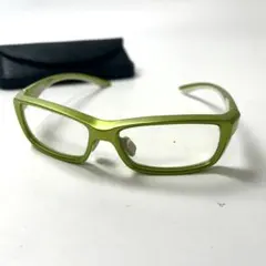 Item thumbnail for item 728f7285-b1ad-473e-a01b-2d7a7d8caee9