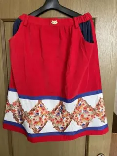 マルコマルカ　スカート