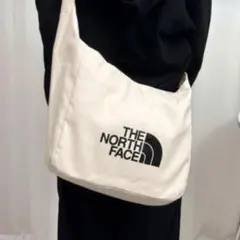 【新品・未開封】THE NORTH FACE ナイロン ショルダーバッグのサムネイル