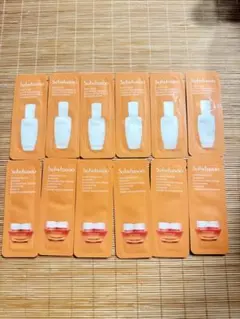 Sulwhasoo 濃縮 高麗人参 セラム 美容液 クリーム サンプル12包のサムネイル