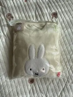 ユニクロ　miffyフリースパジャマ 100cm