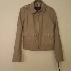 BURBERRY　新品タグつきのサムネイル
