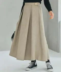 【超美品早い者勝ち】ベージュ フレアスカート 裏地付き