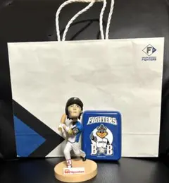日本ハムファイターズ 稲葉篤紀　首ふりフィギュア／B・Bキャンディ缶　空缶／紙袋