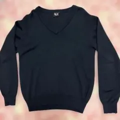 ♡RiNicy♡ さん専用　W&B ネイビー Vネックニットセーター 170