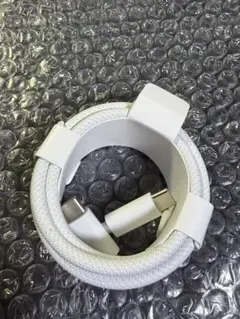 Apple純正 USB-C to C 充電ケーブル2m iPhone iPad