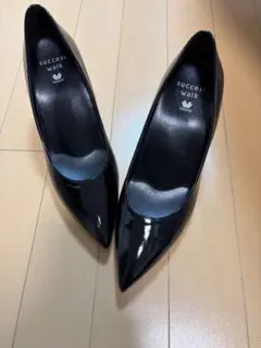 ワコール　success walk パンプス　黒　エナメルのサムネイル