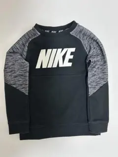 NIKE スウェットトレーナー 黒/グレー　110センチ