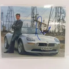 Pierce Brosnan 直筆？サイン入り写真 COA証明書付き Pierce Brosnan 直筆？サイン入り写真 COA証明書付き - メルカリ