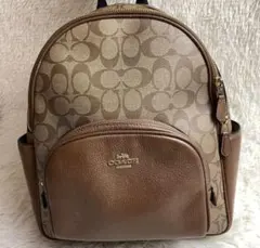 Coach ロゴプリント ブラウンバックパック