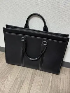 ［超美品］牛革 日本製 ビジネスバック　ポケット多数のサムネイル