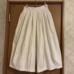 dgy ディージーワイ　タックバルーンパンツ　アイボリー　美品