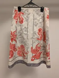 春にぴったり 膝丈フレアスカート