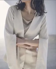 anuans スリットスリーブジャケット