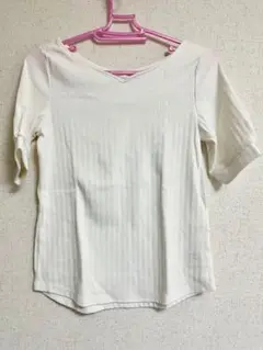 オンワード Tシャツ 半袖 カットソー 無地 ホワイト 白 シャツ