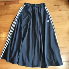 adidas ストライプ ロングスカート