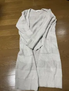 ロングカーディガン セシルマクビー　グレー 透かし編みのサムネイル