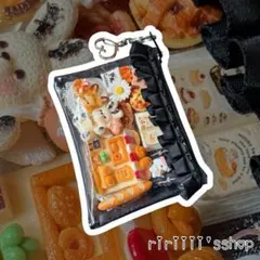 ガチャ詰めポーチ うさぎのパン屋さん パン うさぎ