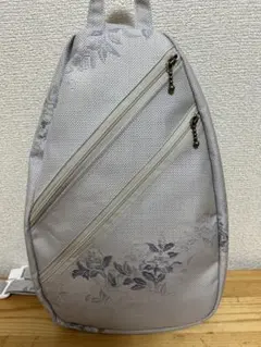 グラデーション正絹白大島紬ボディバッグ - メルカリ