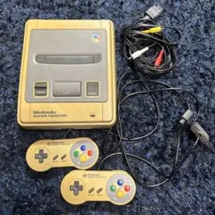 Nintendo スーパーファミコン 本体 コントローラー2個