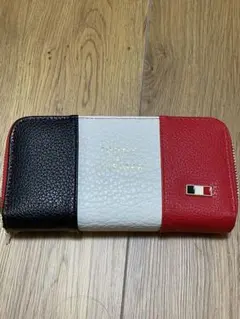 エジプト土産　TOMMY HILFIGER 長財布 トリコロールカラーのサムネイル