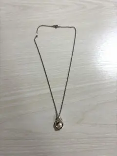 TASAKI タサキ　ネックレス　本真珠　一粒　ドロップデザイン　シルバーのサムネイル