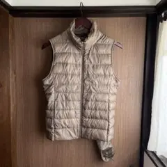 ユニクロダウンベスト
