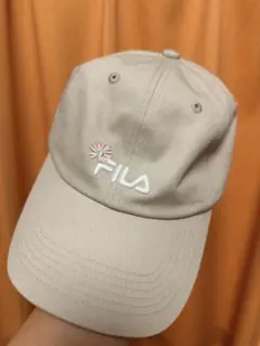 FILA キャップ ベージュ ロゴ刺繍