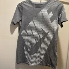 Nike ストライプ Tシャツ グレー140のサムネイル