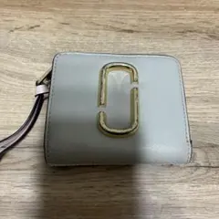 ⭐️新品.未使用⭐️MARC JACOBS シルバー 二つ折り財布 s101l01sp21-034.jpg