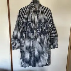 TITICACA 刺繍入り長袖シャツ F