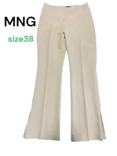 MNG フレアパンツ サイズ38 ベージュ　ビジネスオールシーズン