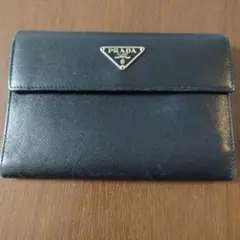 PRADA 三つ折り財布 ブラック
