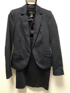 MANGO 34 ストライプ スーツ ジャケット+スカートのサムネイル