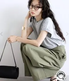 【新品】BONJOUR SAGAN【汗染み防止】フレンチスリーブTシャツ　グレーのサムネイル