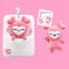 TWICE おふとんリールパスケース チャーム付きマスコット モブリー