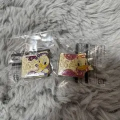 ディズニーリゾート 35周年 ピンバッジ ドナルド デイジー 2点セット