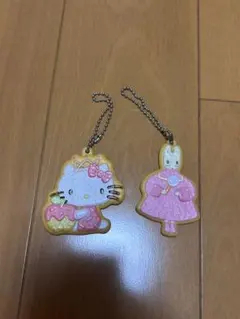 サンリオ ハローキティ マロンクリーム アイシングクッキー風キーホルダー　ガチャ
