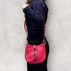 Item thumbnail for item bc25c1d4-4aae-46e9-8358-5ae7f08ab33b