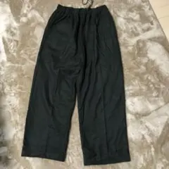 yuni ウールカシミヤダークグリーンパンツ