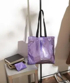 メタリック トートバッグ