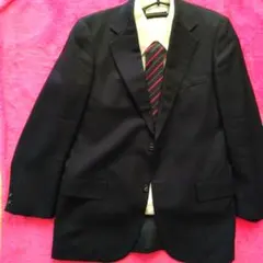 ブルックスブラザーズ346ジャケットにアトキンソンネクタイを付けて。