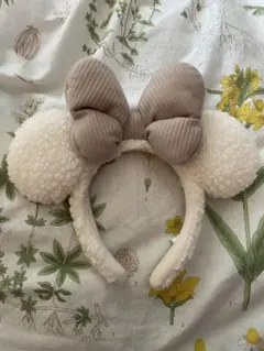 ディズニー ミニー ベージュ ふわふわモコモコ カチューシャ