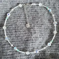 【新品未使用】フラワーモチーフ ネックレス ホワイト かわいい おしゃれ