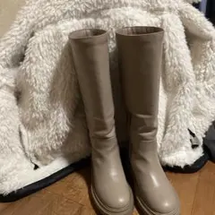 GU ジョッキーブーツ　ベージュ色