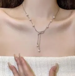 パール風とチェーンのロングネックレス