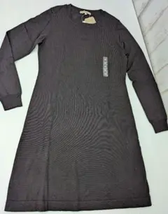 最安値！UNIQLO未使用ファインメリノウールダークブラウン ニットワンピース