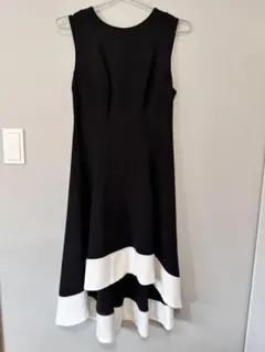 Tommy Hilfiger着画あり 黒と白のノースリーブワンピース