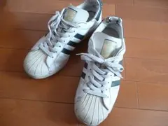 アディダス／SUPER STARスーパースター／緑ライン／27.5cm／金ベロ